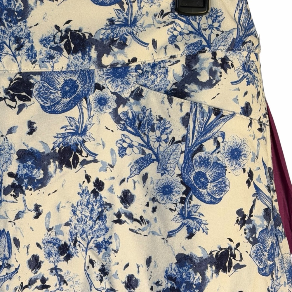 Lady Hagan Floral Blue Toile Skort - Picture 7 of 11